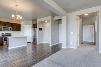 7144 E Farewell Bend Ct in Boise, ID - Building Photo - Building Photo