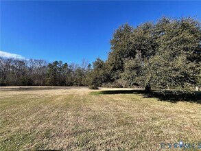 10894 Tiller Rd in Glen Allen, VA - Building Photo - Building Photo