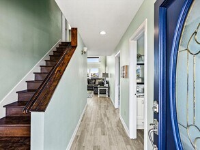 334 Paradise Dr in Tiki Island, TX - Building Photo - Building Photo