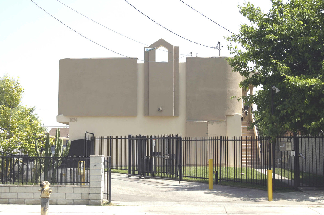 1034 S Herbert Ave in Los Angeles, CA - Foto de edificio