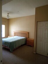 4001 San Sebastian Dr in Kissimmee, FL - Building Photo - Building Photo