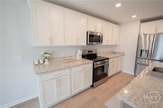 45 Flagler Dr in Savannah, GA - Building Photo - Building Photo