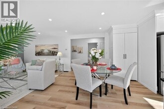 175 E 45th St in Hamilton, ON - Building Photo - Building Photo