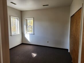 329 N Hamilton St, Unit 201 in Painted Post, NY - Building Photo - Building Photo