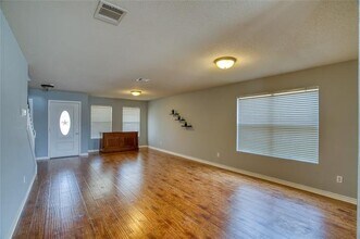 365 Dakota Ridge Dr in Fort Worth, TX - Building Photo - Building Photo