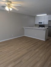 4246 Augustus Oak Ct in Tallahassee, FL - Building Photo - Building Photo
