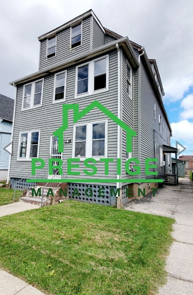 property at 3923 Elm St