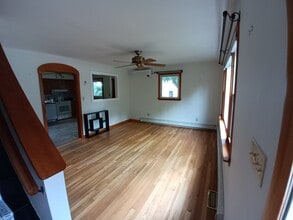 17 Lafrance Ave in Nashua, NH - Building Photo - Building Photo