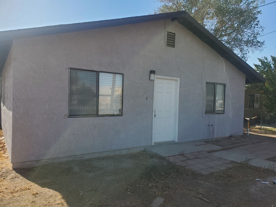 1414 H St in Brawley, CA - Building Photo