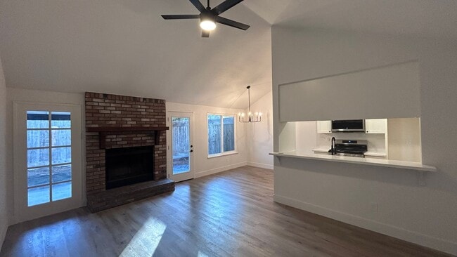 4024 Nugget Dr in Modesto, CA - Building Photo - Building Photo