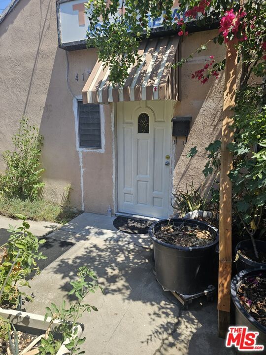 property at 4152 Verdugo Rd