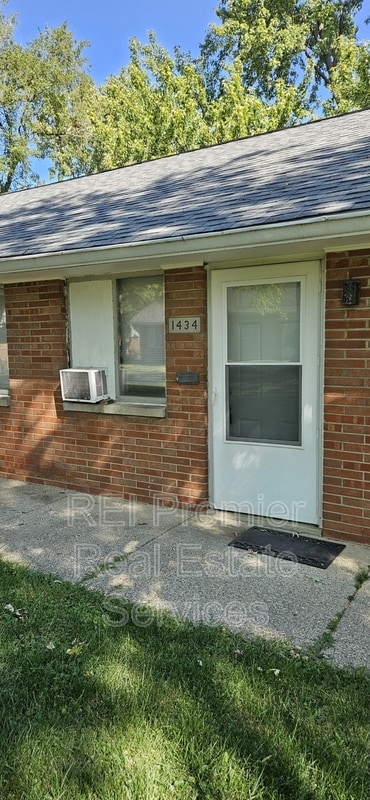 1434 N Campbell Ave in Indianapolis, IN - Building Photo - Building Photo