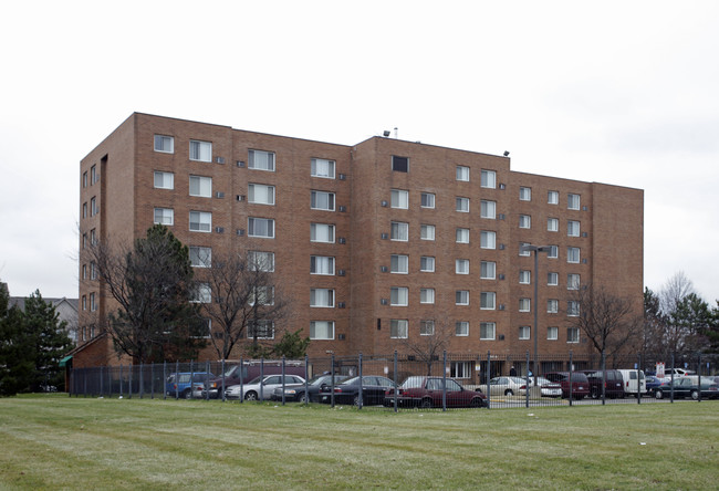 Robert Holmes Teamsters Housing Center in Detroit, MI - Building Photo - Building Photo