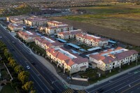 Villa Annette Apartments in Moreno Valley, CA - Foto de edificio - Building Photo