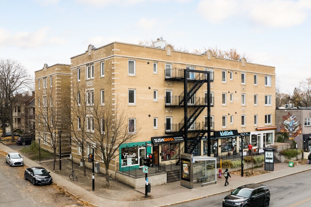 4250 Marcil in Montréal, QC - Building Photo