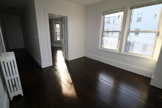298 Windsor St in Cambridge, MA - Building Photo - Building Photo