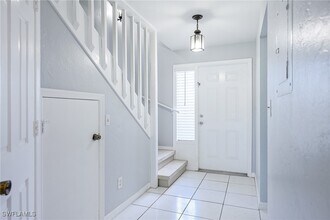 26650 Southern Pines Dr in Bonita Springs, FL - Building Photo - Building Photo