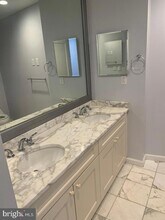 201-59-259 N 8th St, Unit 1B-701 in Philadelphia, PA - Building Photo - Building Photo