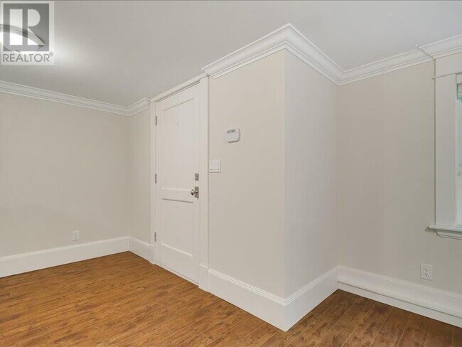 4659 Woodgreen Dr in West Vancouver, BC - Building Photo - Building Photo