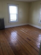 103 Main St, Unit 1 in Woburn, MA - Foto de edificio - Building Photo