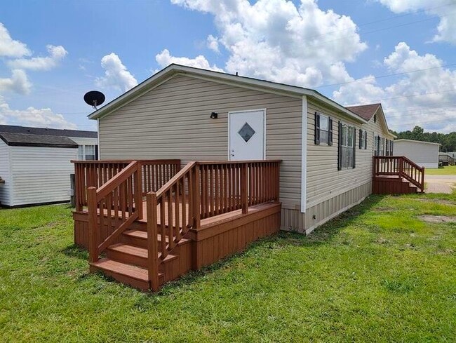 217 E Tower Ln in Rocky Mount, NC - Building Photo - Building Photo