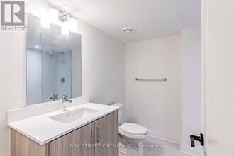 114 Alton Cres in Vaughan, ON - Building Photo - Building Photo
