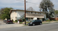 Berkley Apartments in Pomona, CA - Foto de edificio - Building Photo