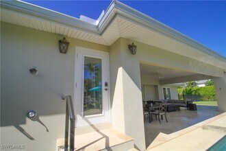 1645 Mullet Ct in Naples, FL - Building Photo - Building Photo