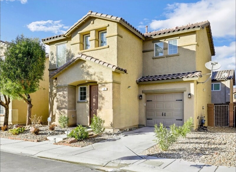 30 Dovewood Ave in Las Vegas, NV - Building Photo