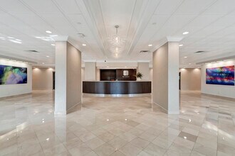 4301 N Ocean Blvd in Boca Raton, FL - Building Photo - Building Photo