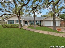 834 Fabulous Dr in San Antonio, TX - Building Photo