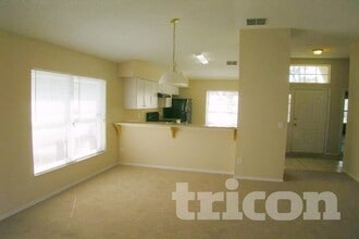 2680 Chatham Cir in Kissimmee, FL - Foto de edificio - Building Photo