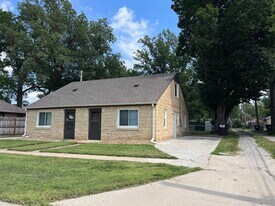 924 N 35th St in Lincoln, NE - Building Photo