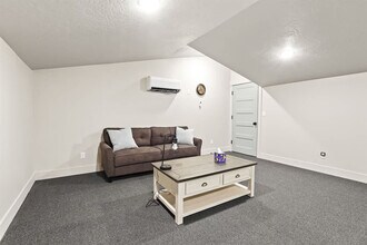 303 CM Rdg Ln in Caldwell, ID - Building Photo - Building Photo