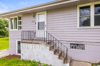 3501 Redick Ave in Omaha, NE - Building Photo - Building Photo