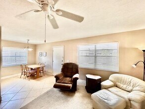 715 Normandy Ln in Delray Beach, FL - Building Photo - Building Photo