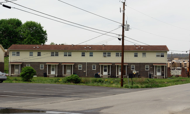 589 10th St in Princeton, WV - Building Photo - Building Photo