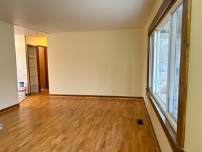 3820 Jerree St in Lansing, MI - Building Photo - Building Photo