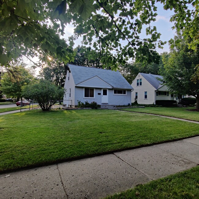 property at 3403 Woodland Ave