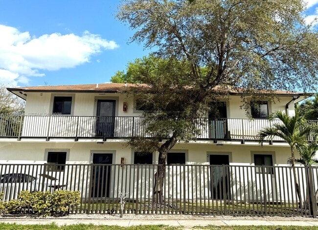 property at 1278 SW 2nd St