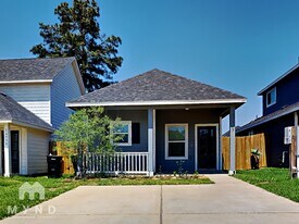 16563 Colleen Pl in Conroe, TX - Building Photo