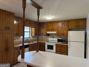5957 Nell Ln in Ellenwood, GA - Building Photo - Building Photo