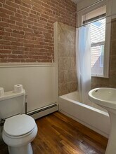 248 Brookline St, Unit 3 in Cambridge, MA - Building Photo - Building Photo