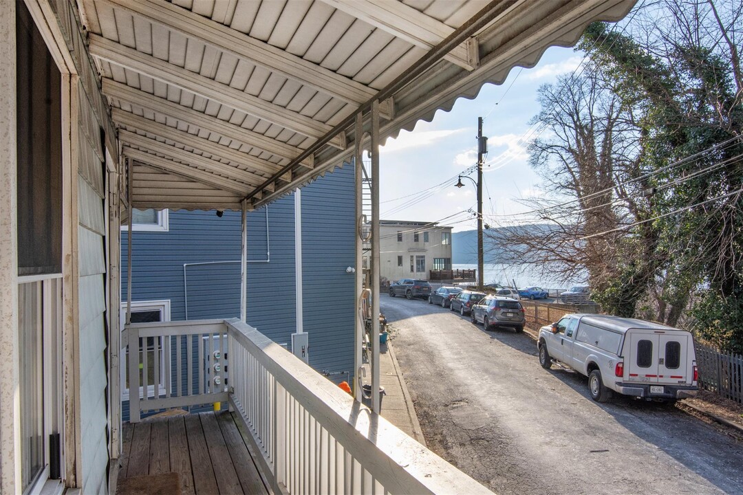 44 Ridge St in Hastings On Hudson, NY - Building Photo