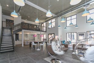 Green Leaf Arts District Apartments