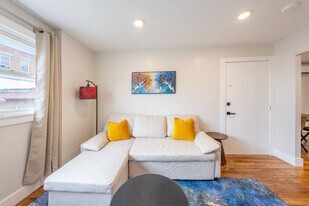 33 Adams St in Newark, NJ - Building Photo