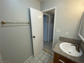 3380 Brussels St in Las Vegas, NV - Building Photo - Building Photo