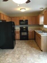 7513 Waterford Pl in Troy, IL - Building Photo - Building Photo