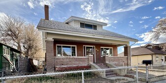 818 D St in Rock Springs, WY - Building Photo