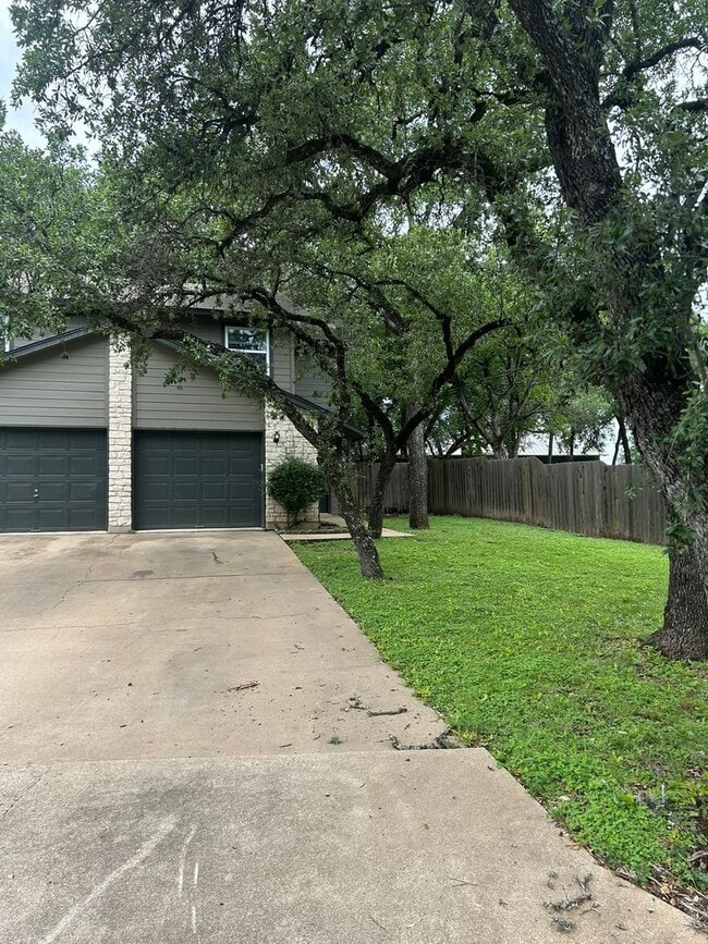 property at 11700 Sierra Nevada Ln